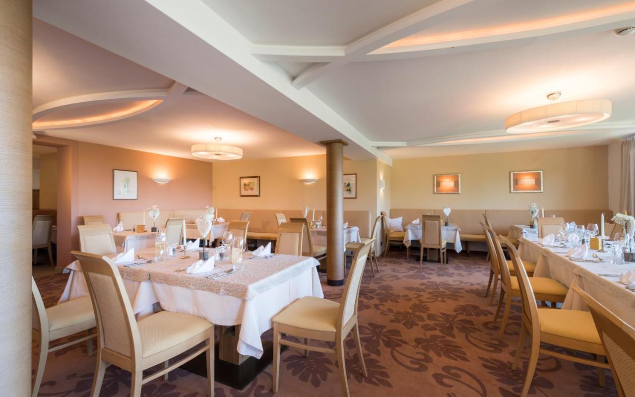 Hotel Peter Petersberg Eksteriør billede