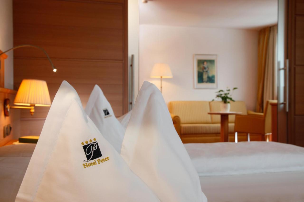 Hotel Peter Petersberg Eksteriør billede