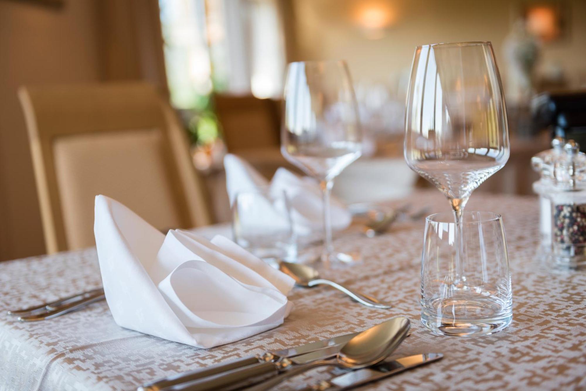 Hotel Peter Petersberg Eksteriør billede