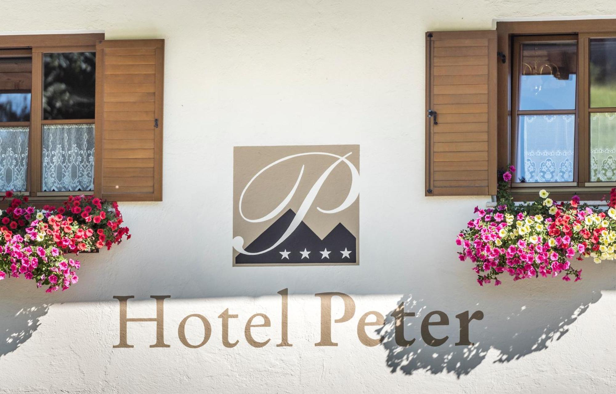Hotel Peter Petersberg Eksteriør billede