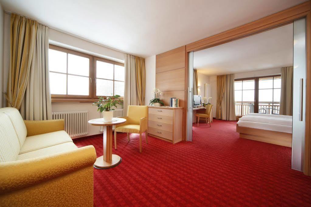 Hotel Peter Petersberg Eksteriør billede