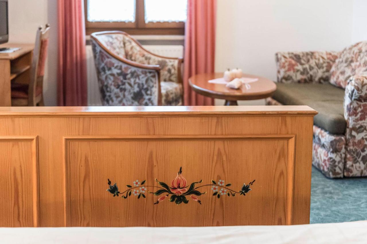 Hotel Peter Petersberg Eksteriør billede
